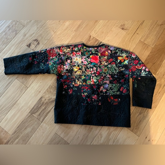 Quilted Boho Style Handmade Jacket, Medium, EUC No Flaws of any Kind - Picture 2 of 7